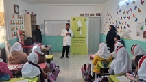 همگام با روز پیشگیری از سوختگی؛ آموزش ایمنی به دانش‌آموزان به همت سوپروایزر سلامت بیمارستان امیرالمومنین (ع)